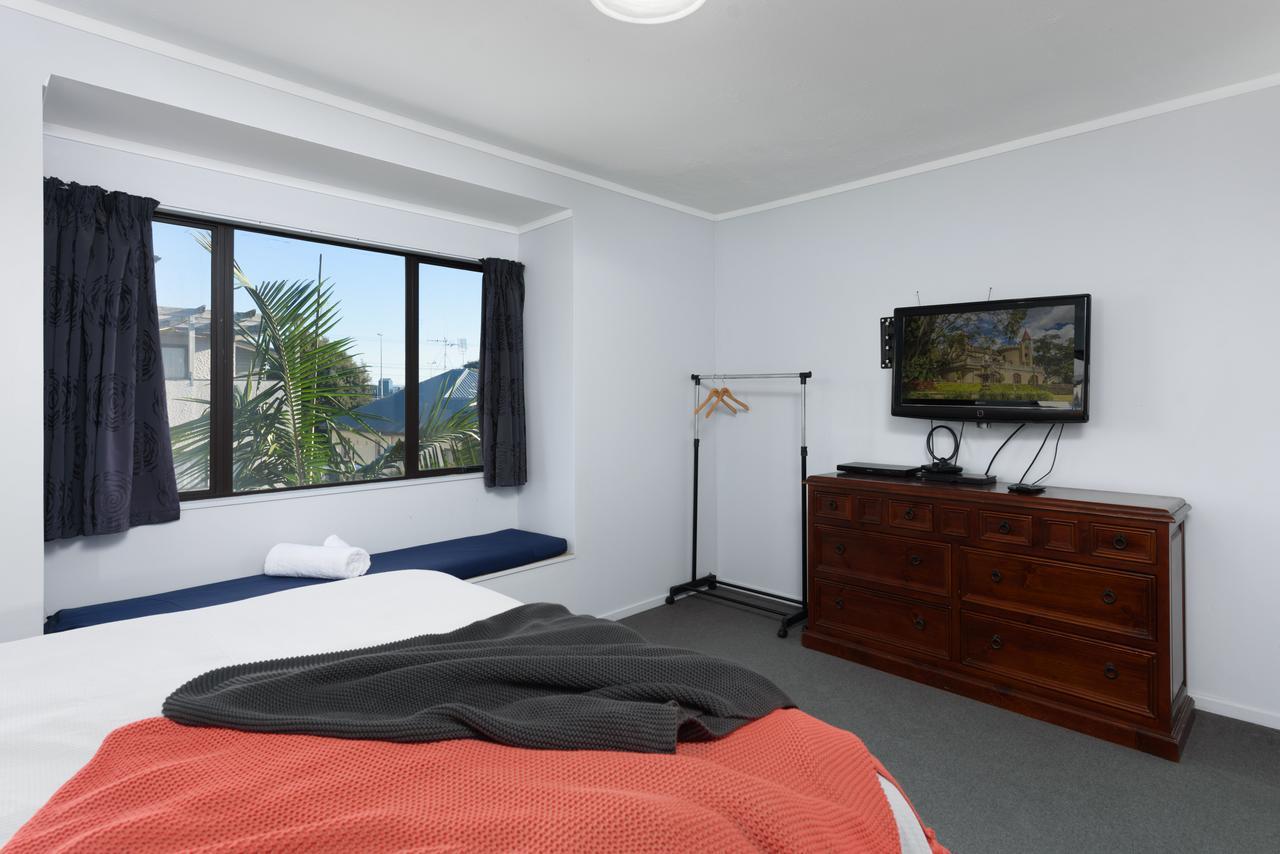 Convenient Family Bach With Easy Access To Blake Park The Beach And Downtown 마운트마운가누이 외부 사진